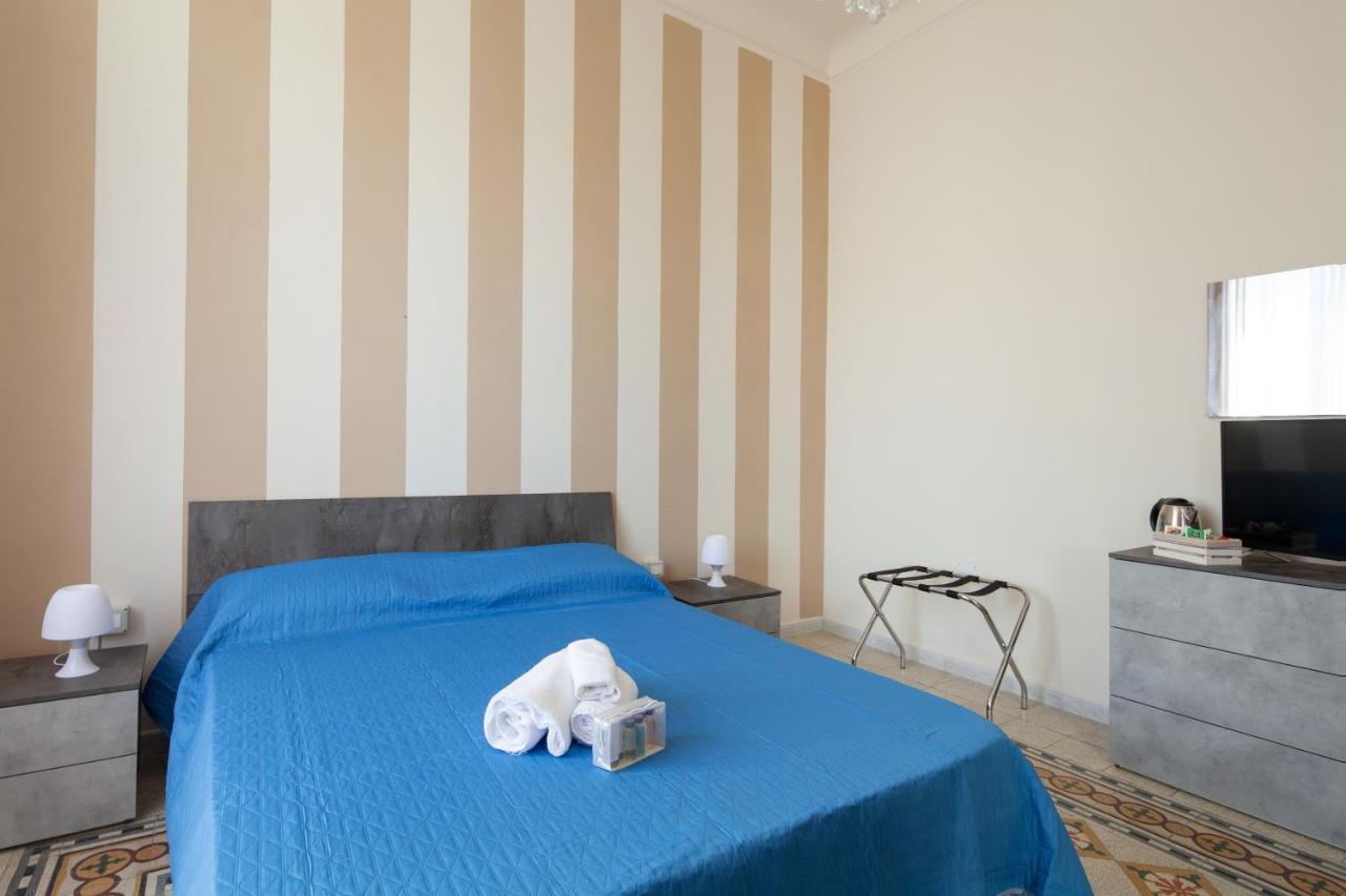Rent Rooms La Spezia Extérieur photo
